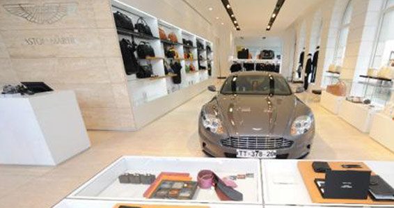 Die exklusivsten Shoperöffnungen in München 2010: Aston Martin, Moncler &  Zegna - Exklusiv München | Szene, Society & Shopping in München