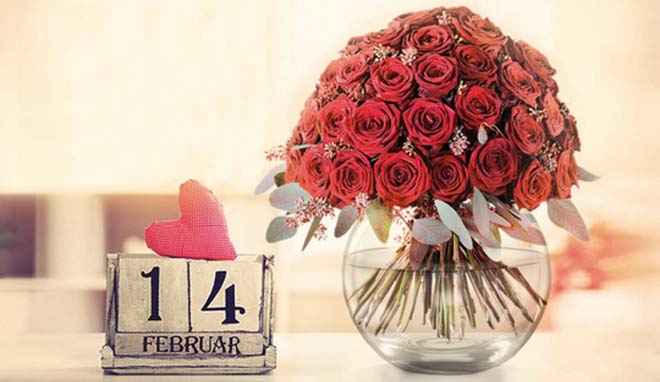 Valentinstagsgeschenke Last Minute: Rote Rosen sind für Frauen top!