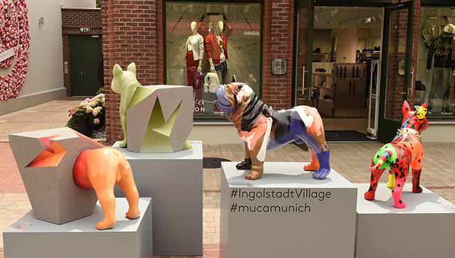 Ingolstadt Village Kunst: Die Street Dogs wurden re-designt