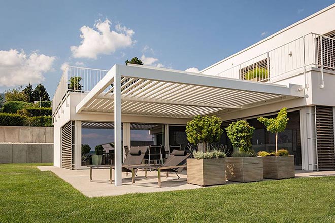 Terrassen-Trend: Pavillon mit modularem Dachsystem